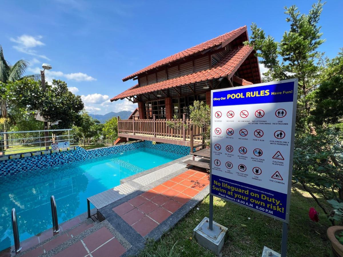 Red House The Garden Stay In Bukit Tinggi By Play Bentong Eksteriør bilde