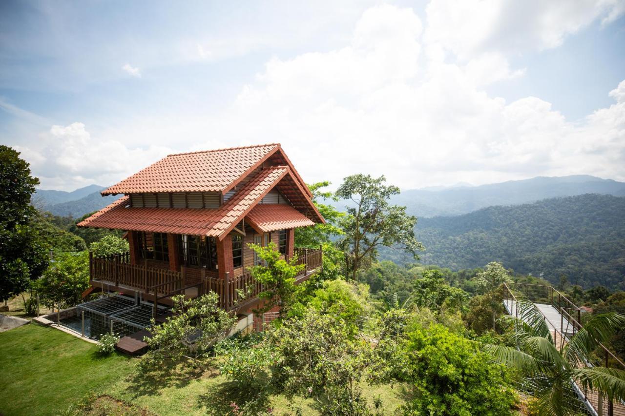 Red House The Garden Stay In Bukit Tinggi By Play Bentong Eksteriør bilde